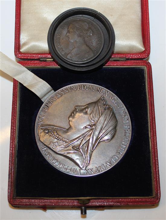 Victorian silver cased coin and wooden box with florin